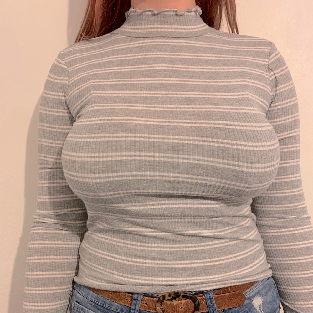 Stripe turtleneck